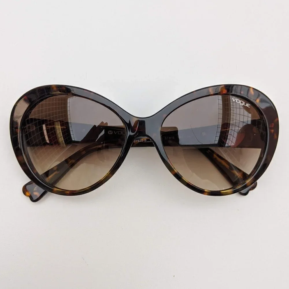 🕶️Vogue VO2792S-B Sunglasses 57/16 135 /KAI307🕶️​